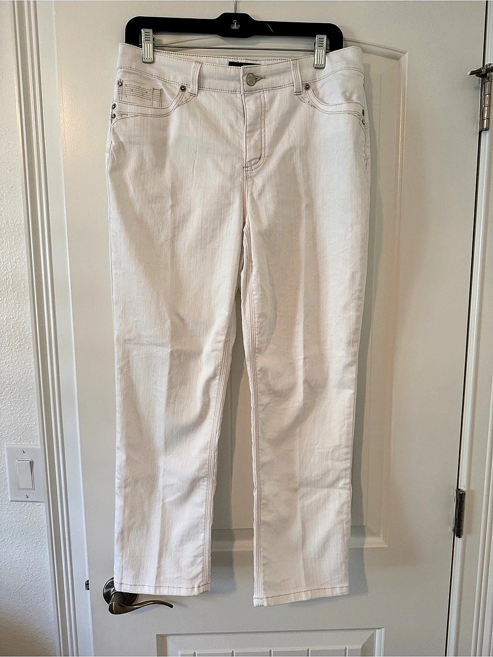 Chico's So Lifting by Chico's So Slimming Collection Embellished Straight Leg